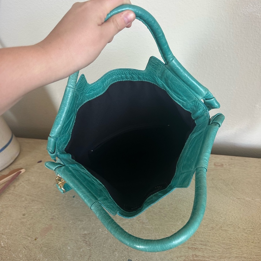 Foley & Corinna Mid City Turquoise Leather Convertible Bag - Picture 11 of 14